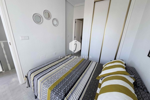 Resale - Chalet -
Orihuela Costa - Costa Blanca