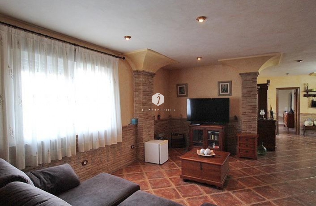 Resale - Villa -
Formentera del Segura - Formentera De Segura