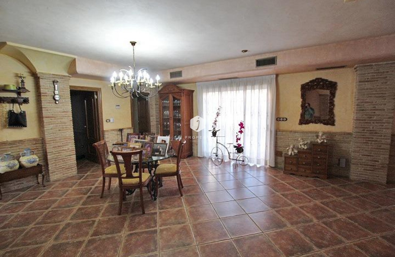 Resale - Villa -
Formentera del Segura - Formentera De Segura