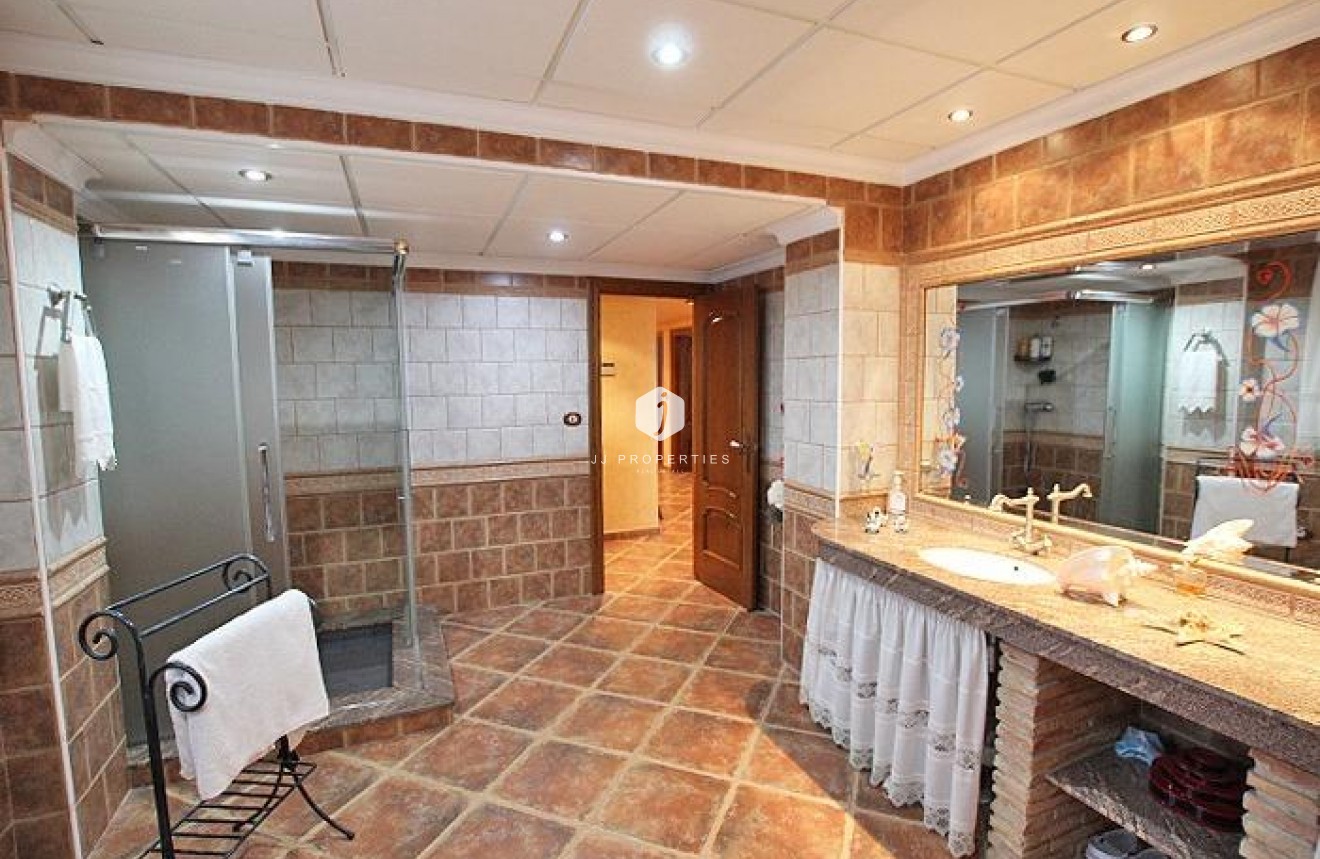 Resale - Villa -
Formentera del Segura - Formentera De Segura