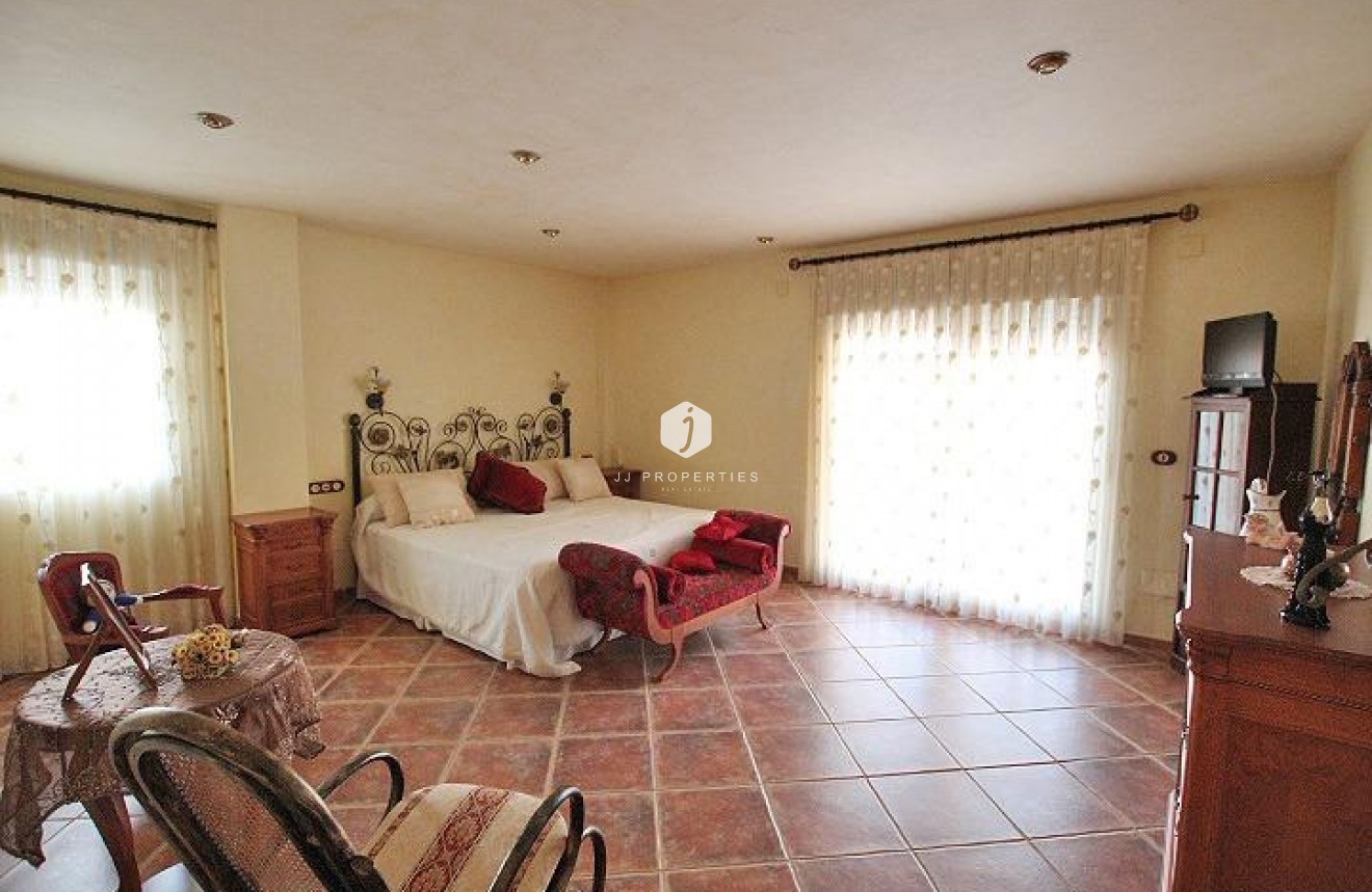 Resale - Villa -
Formentera del Segura - Formentera De Segura