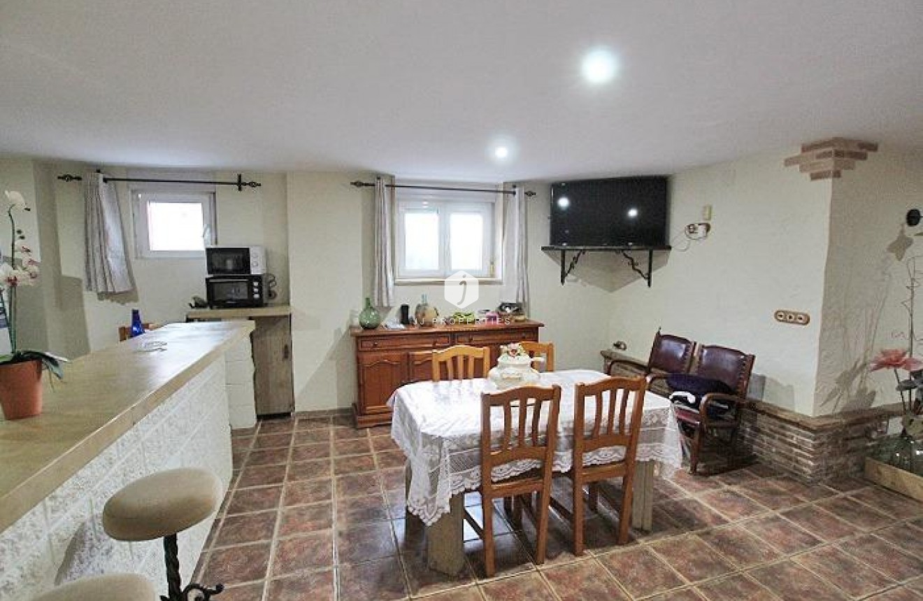 Resale - Villa -
Formentera del Segura - Formentera De Segura