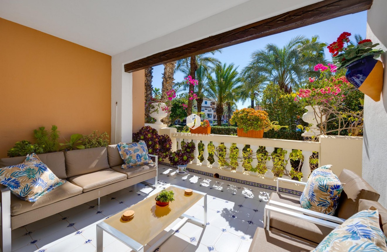 Resale - Apartment / flat -
Torrevieja - Playa de los Locos