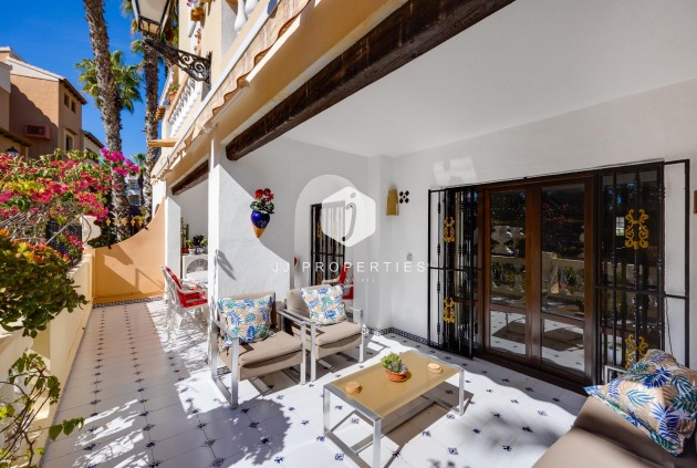 Resale - Apartment / flat -
Torrevieja - Playa de los Locos