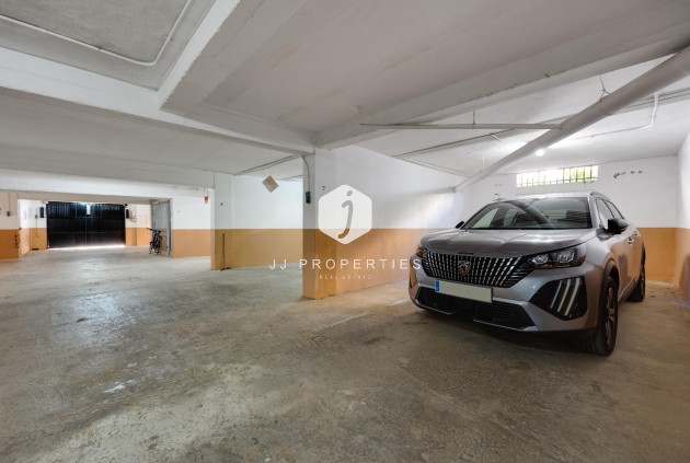 Resale - Apartment / flat -
Torrevieja - Playa de los Locos