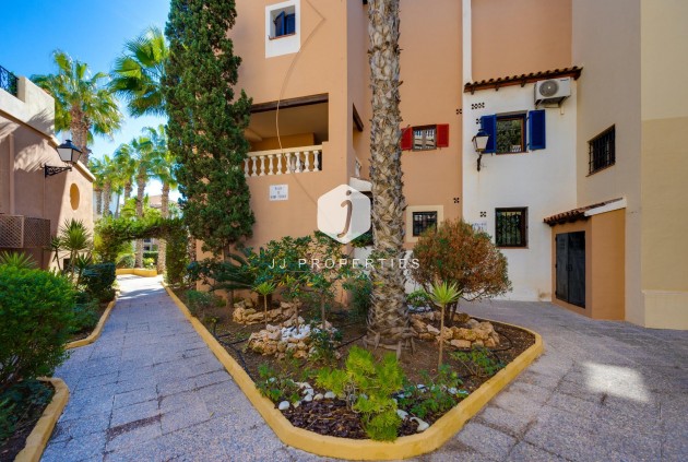 Resale - Apartment / flat -
Torrevieja - Playa de los Locos