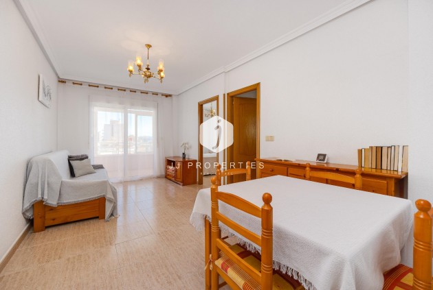 Resale - Apartment / flat -
Torrevieja - Estacion de autobuses