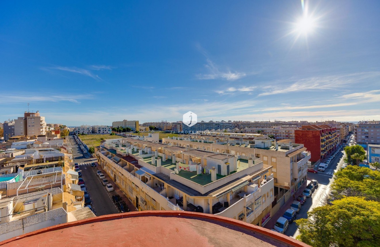 Resale - Apartment / flat -
Torrevieja - Estacion de autobuses