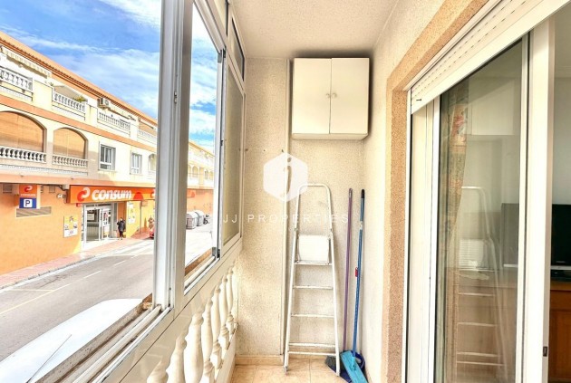 Tweedehands - Appartement / flat -
Torrevieja - Centro