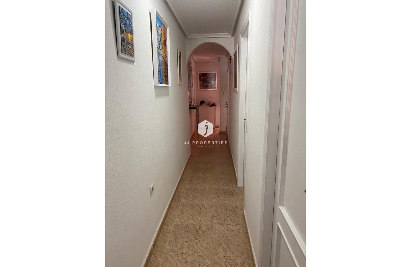 Resale - Penthouse -
Torrevieja - Estacion de autobuses