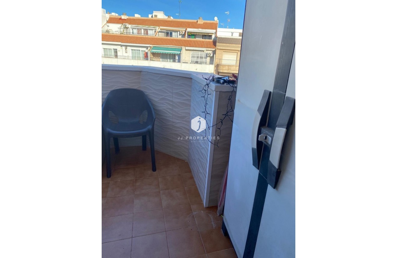 Resale - Penthouse -
Torrevieja - Estacion de autobuses