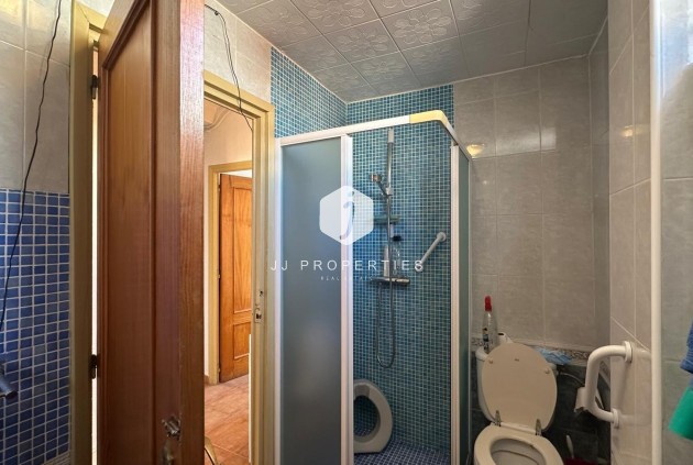 Resale - Apartment / flat -
Torrevieja - Estacion de autobuses