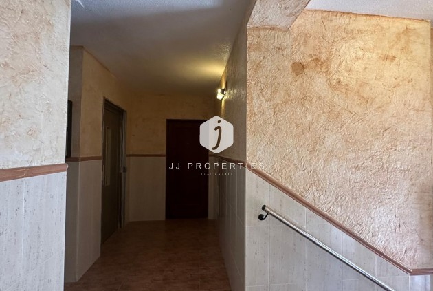 Resale - Apartment / flat -
Torrevieja - Estacion de autobuses