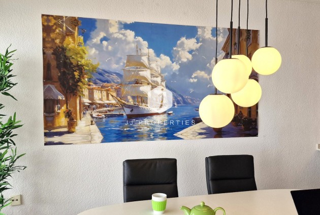 Resale - Apartment / flat -
Torrevieja - Costa Blanca