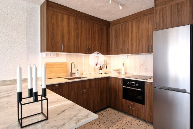 Resale - Apartment / flat -
Torrevieja - Costa Blanca