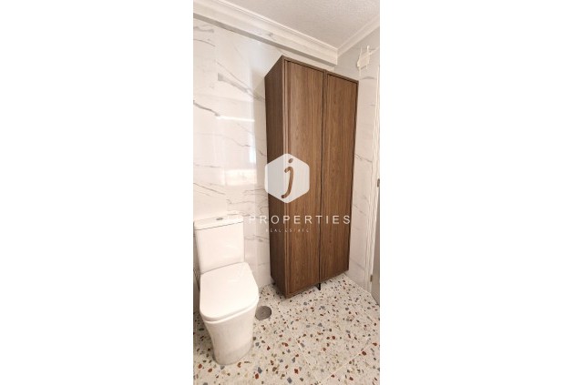 Resale - Apartment / flat -
Torrevieja - Costa Blanca