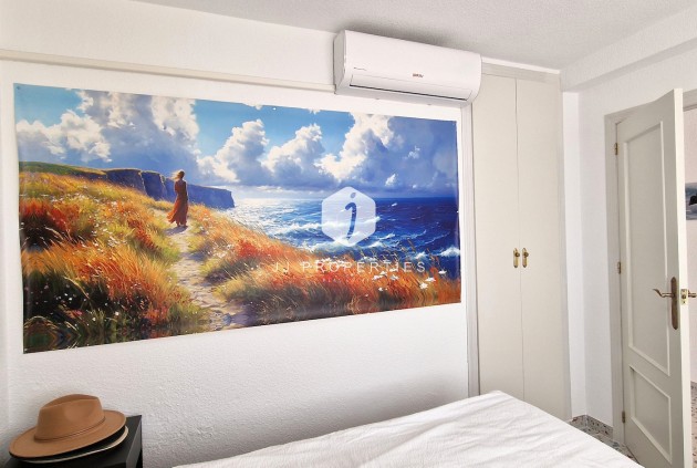 Resale - Apartment / flat -
Torrevieja - Costa Blanca