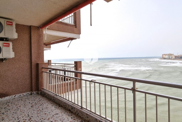 Resale - Apartment / flat -
Torrevieja - Costa Blanca
