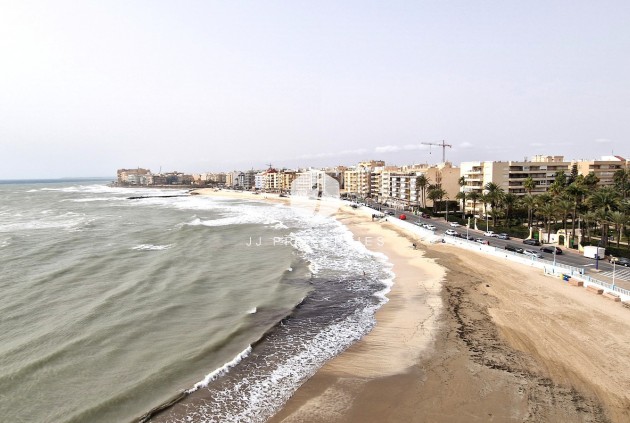 Resale - Apartment / flat -
Torrevieja - Costa Blanca