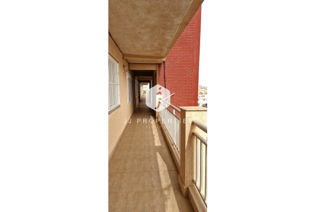 Resale - Apartment / flat -
Torrevieja - Costa Blanca