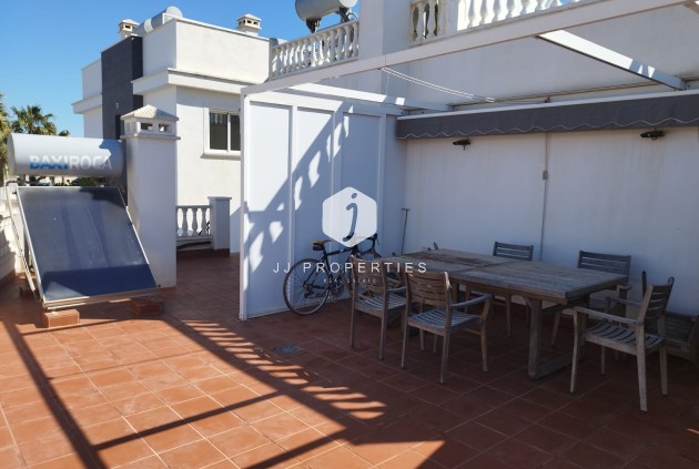 Resale - Bungalow -
Torrevieja - Costa Blanca