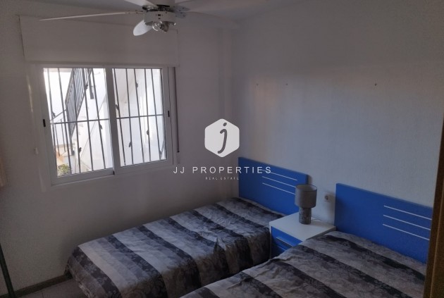 Resale - Bungalow -
Torrevieja - Costa Blanca