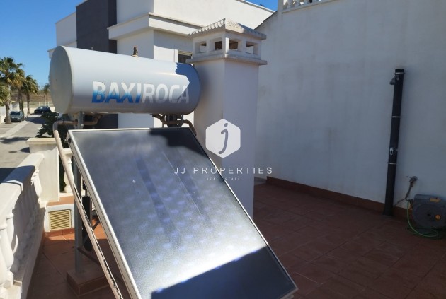 Resale - Bungalow -
Torrevieja - Costa Blanca