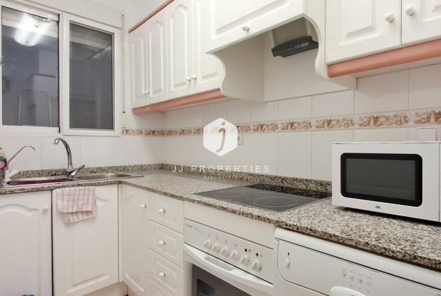 Resale - Apartment / flat -
Torrevieja - Playa del Cura