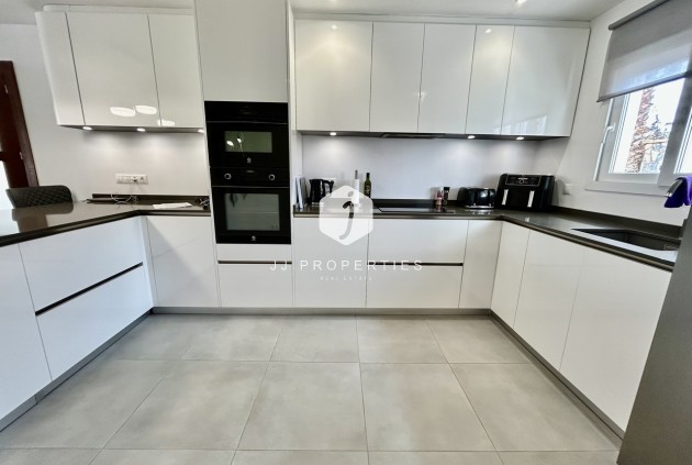 Resale - Villa -
Cabo Roig - Costa Blanca