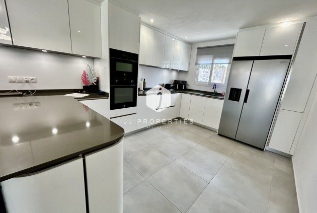 Resale - Villa -
Cabo Roig - Costa Blanca