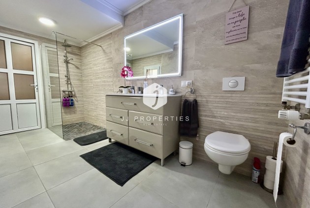 Resale - Villa -
Cabo Roig - Costa Blanca