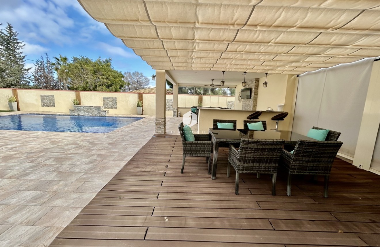 Resale - Villa -
Cabo Roig - Costa Blanca