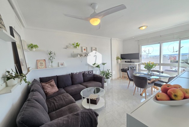 Z drugiej ręki - Mieszkanie w bloku -
Los Montesinos - Costa Blanca