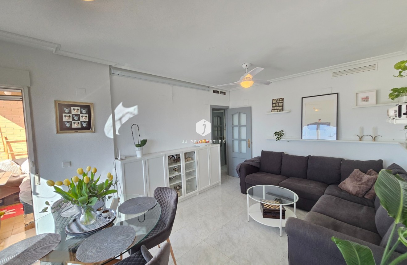 Z drugiej ręki - Mieszkanie w bloku -
Los Montesinos - Costa Blanca