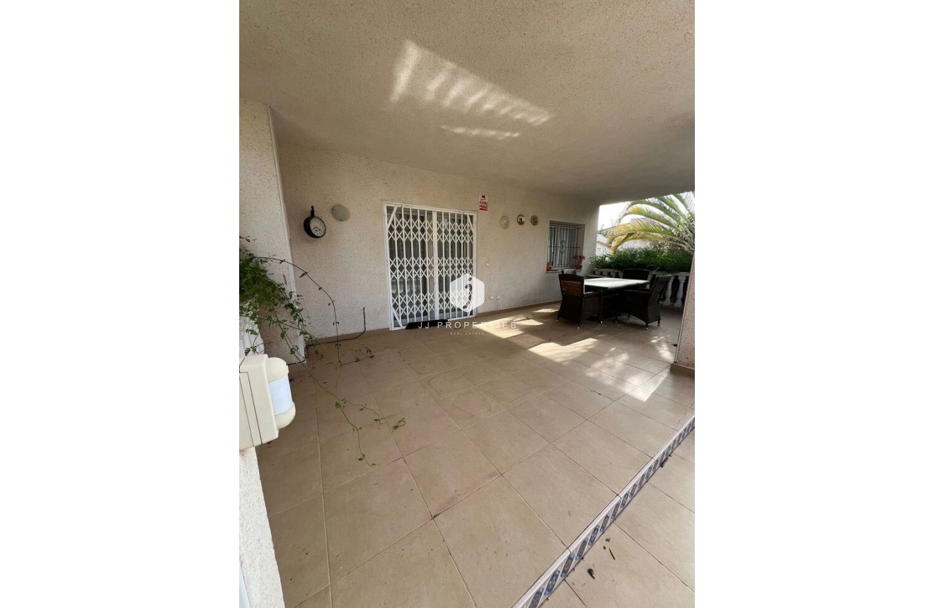 Segunda mano - Villa -
Playa Flamenca