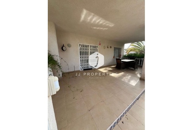 Segunda mano - Villa -
Playa Flamenca