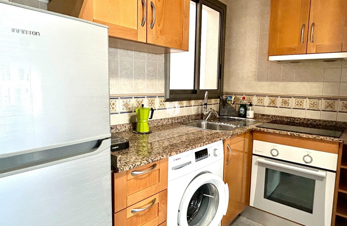 Aus zweiter Hand - Wohnung -
Torrevieja - Centro