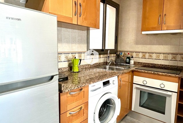 Aus zweiter Hand - Wohnung -
Torrevieja - Centro