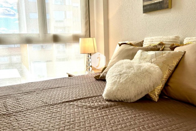 Aus zweiter Hand - Wohnung -
Torrevieja - Centro