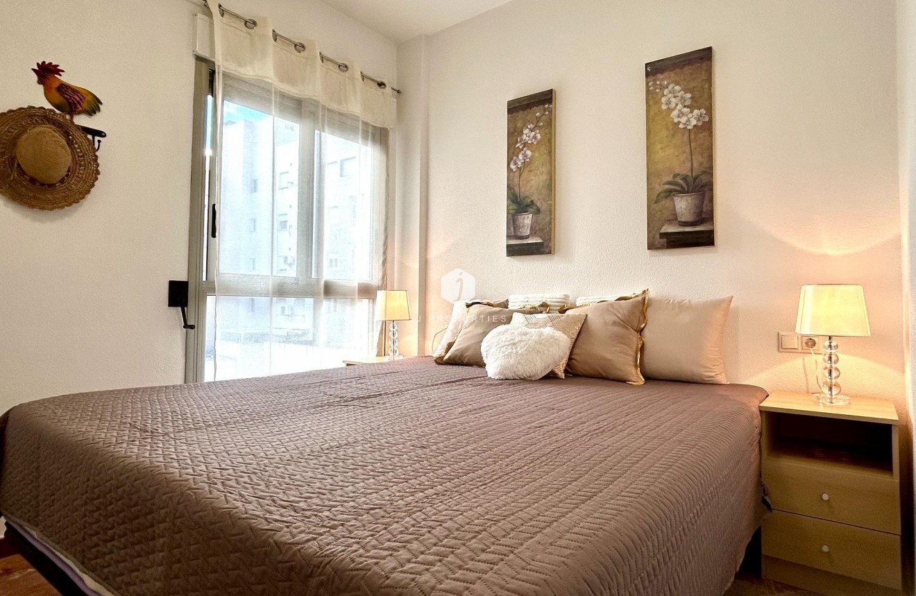 Aus zweiter Hand - Wohnung -
Torrevieja - Centro