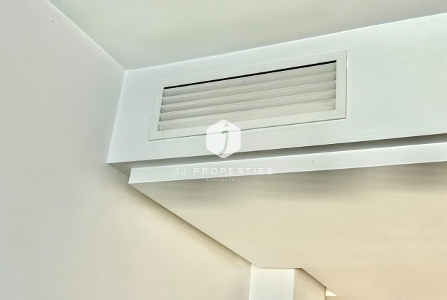 Aus zweiter Hand - Wohnung -
Torrevieja - Centro