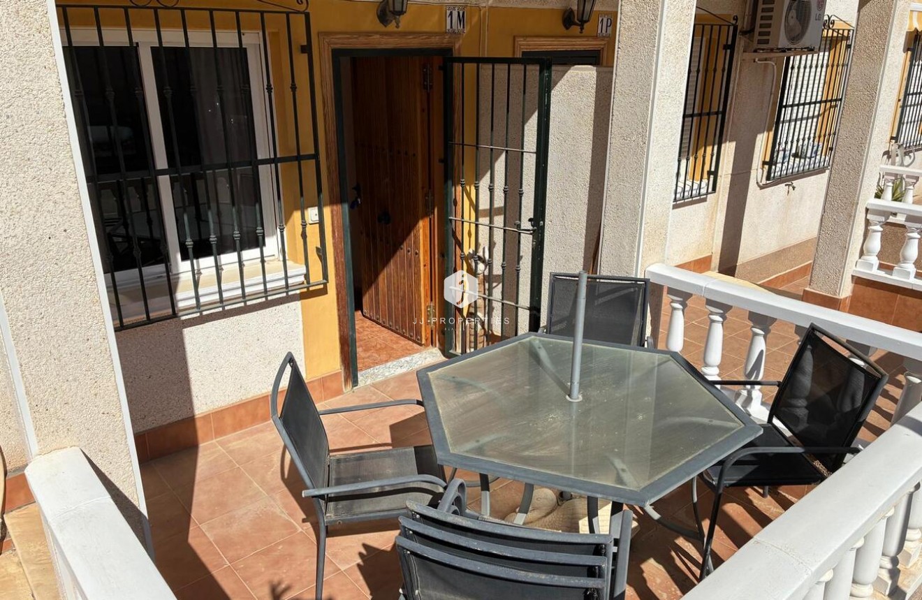 Resale - Apartment / flat -
Algorfa - Costa Blanca