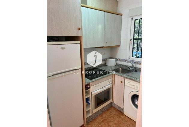 Resale - Apartment / flat -
Algorfa - Costa Blanca