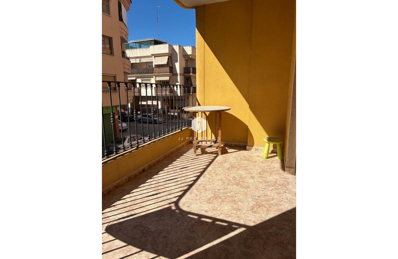 Resale - Apartment / flat -
Almoradí - Costa Blanca