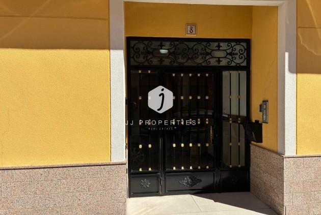 Resale - Apartment / flat -
Almoradí - Costa Blanca