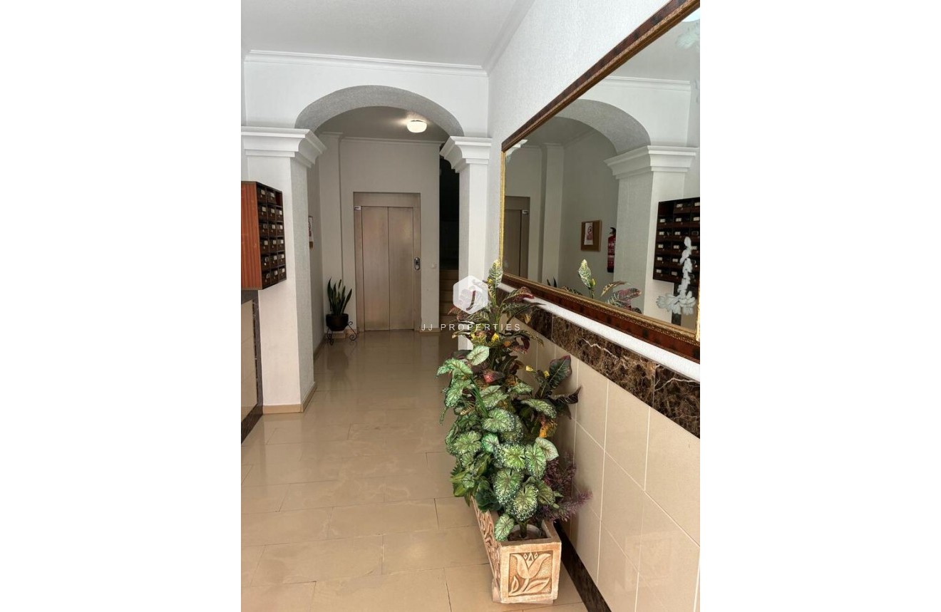 Resale - Apartment / flat -
Almoradí - Costa Blanca