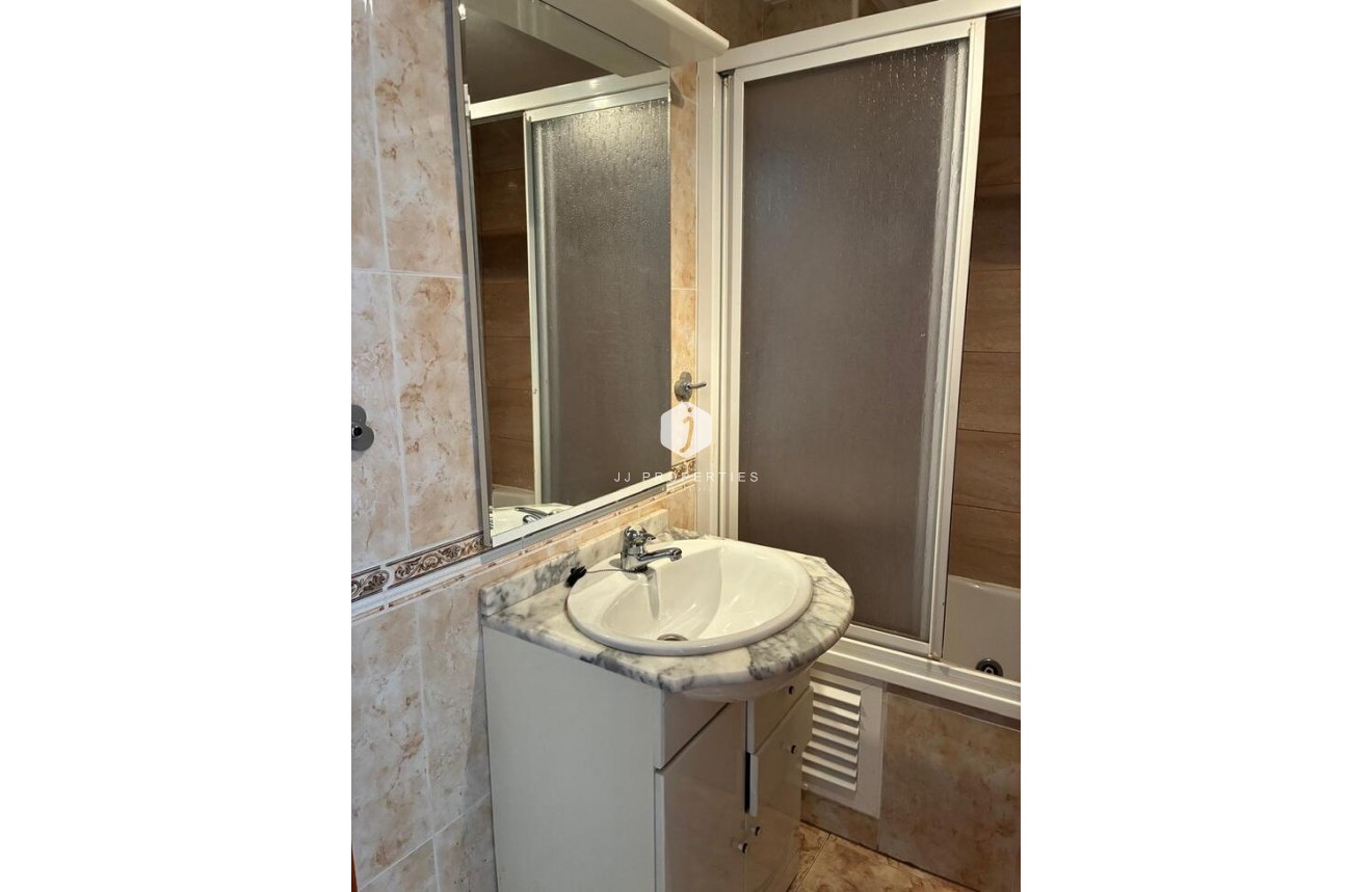 Resale - Apartment / flat -
Almoradí - Costa Blanca