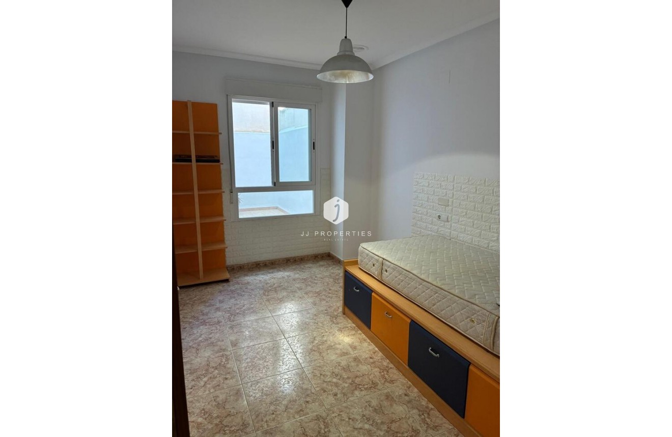 Resale - Apartment / flat -
Almoradí - Costa Blanca