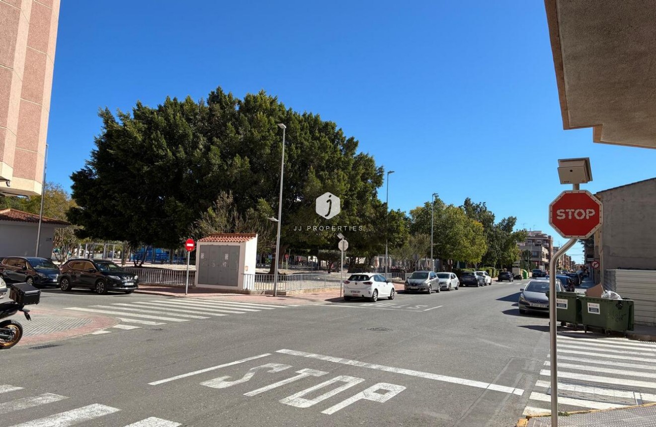 Resale - Apartment / flat -
Almoradí - Costa Blanca