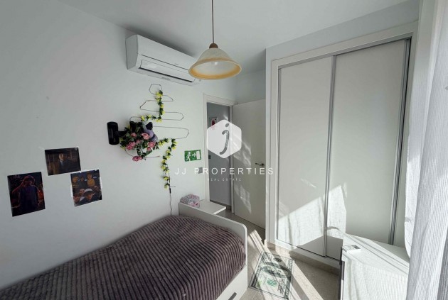 Resale - Chalet -
Cabo Roig - Costa Blanca